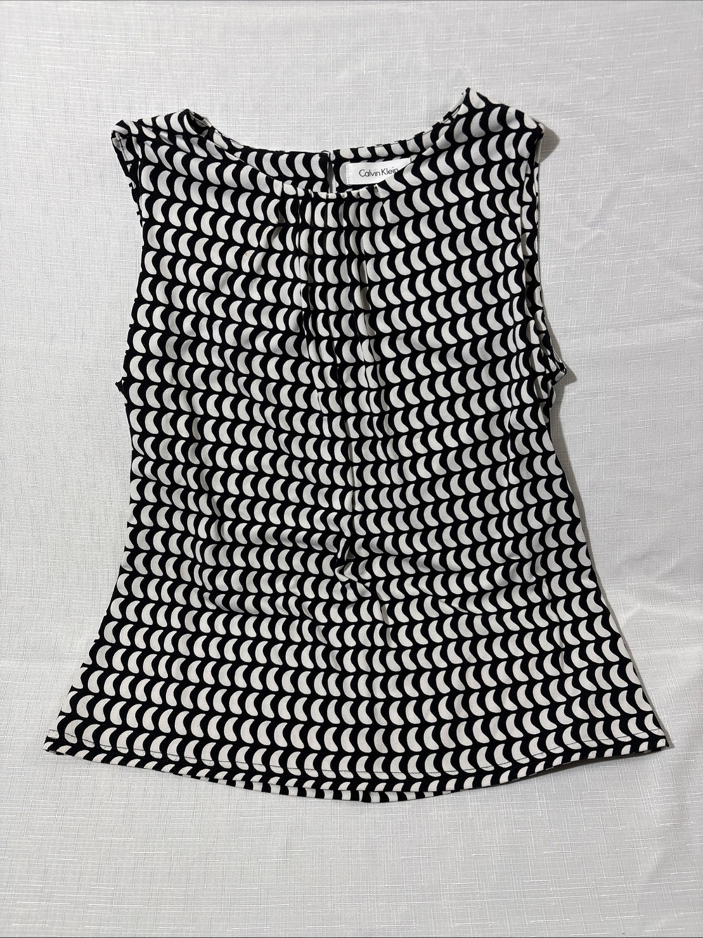 Calvin Klein Black & White Sleeveless Geometric Camisole